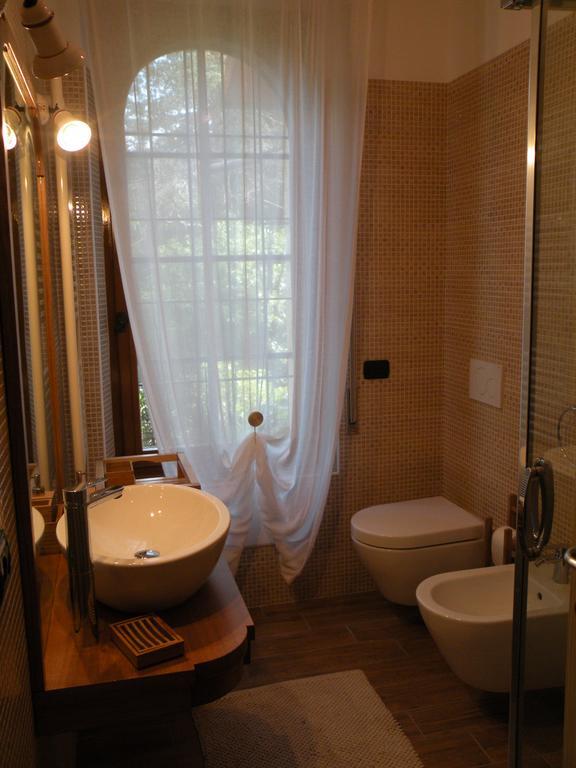 Villa Paradiso Apartment Sirmione Ngoại thất bức ảnh