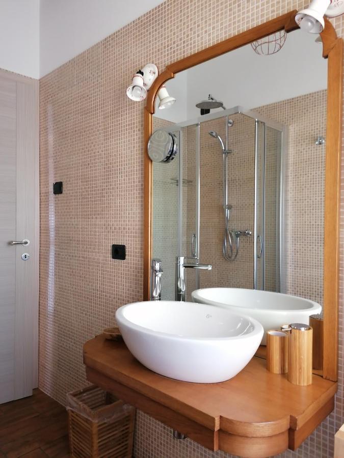 Villa Paradiso Apartment Sirmione Ngoại thất bức ảnh